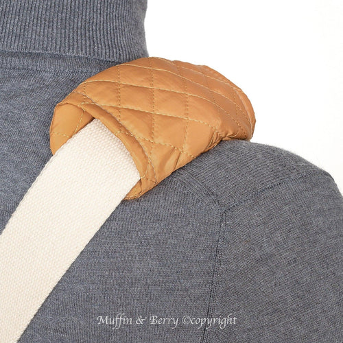 Muffin & Berry Sling Dog Carrier and Pet Travel Bag - Esmeralda - Pets Own Us - Muffin & Berry - United Kingdom