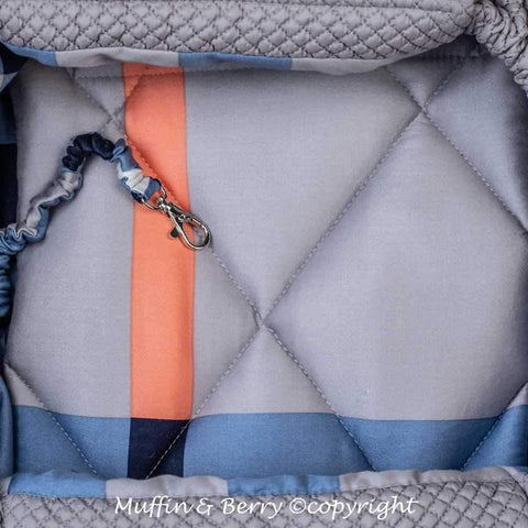 Muffin & Berry Sling Dog Carrier and Pet Travel Bag - Mark - Pets Own Us - Muffin & Berry - United Kingdom