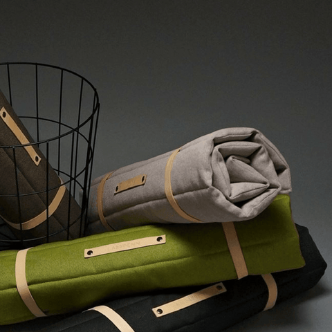 The FOSSER Dog Travel Bed by Labbvenn in Anthracite - Pets Own Us - Labbvenn - United Kingdom